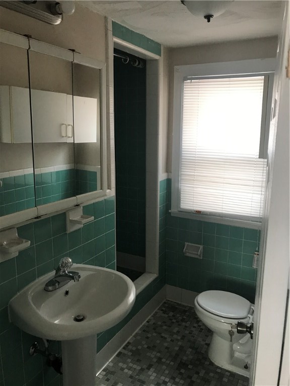 620 Union Avenue Providence, RI 02909 - Photo 10 of 10
