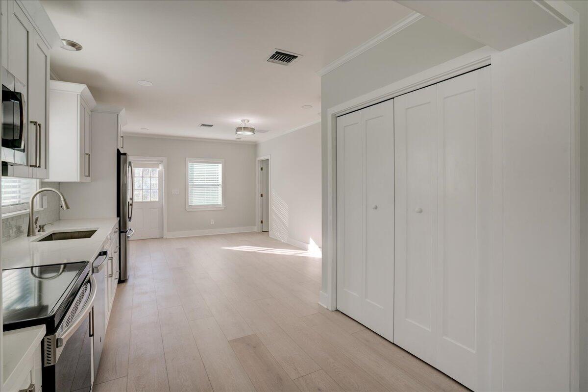 320 Northwest 6th Avenue Delray Beach, FL 33444 - Photo 14 of 38 12-320 NW 6th Ave-21