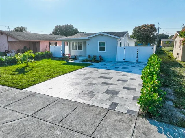 $4,100 | 320 Northwest 6th Avenue, Delray Beach, FL 33444