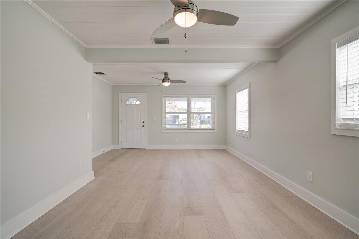 320 Northwest 6th Avenue Delray Beach, FL 33444 - Photo 5 of 38 08-320 NW 6th Ave-17