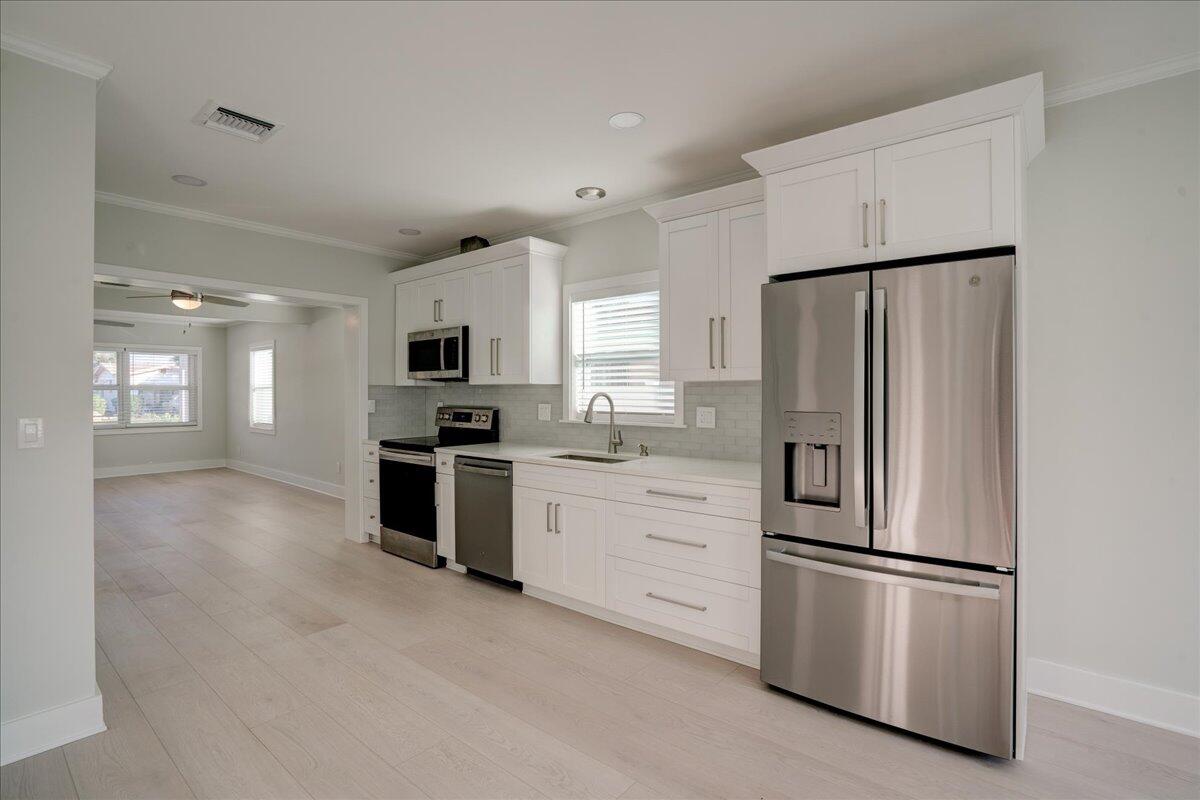 320 Northwest 6th Avenue Delray Beach, FL 33444 - Photo 10 of 38 14-320 NW 6th Ave-23