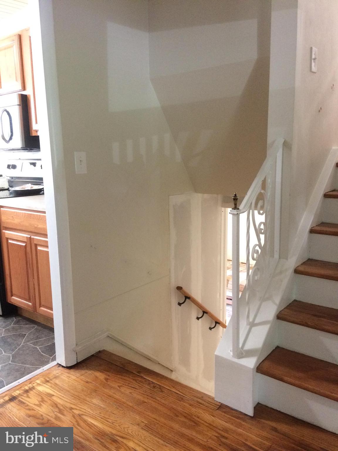 502 South 3rd Avenue Lebanon, PA 17042 - Photo 14 of 27 a view of entryway with wooden floor