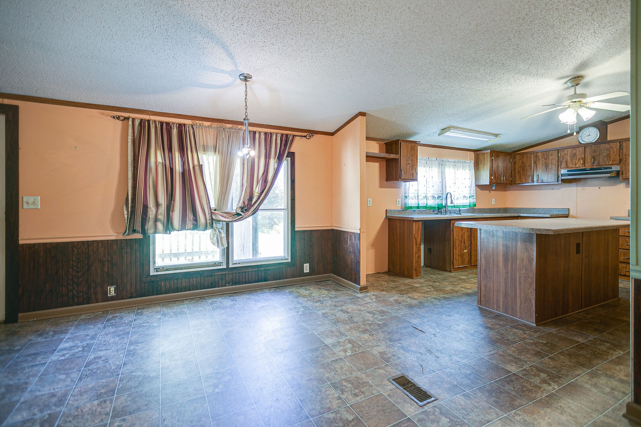 4439 Pyles Road Chapel Hill, TN 37034 - Photo 13 of 31 Gallery Image 13