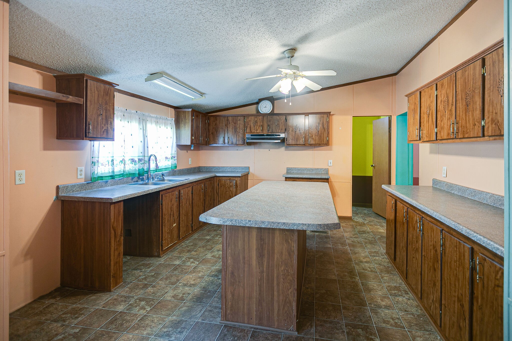 4439 Pyles Road Chapel Hill, TN 37034 - Photo 14 of 31 Gallery Image 14
