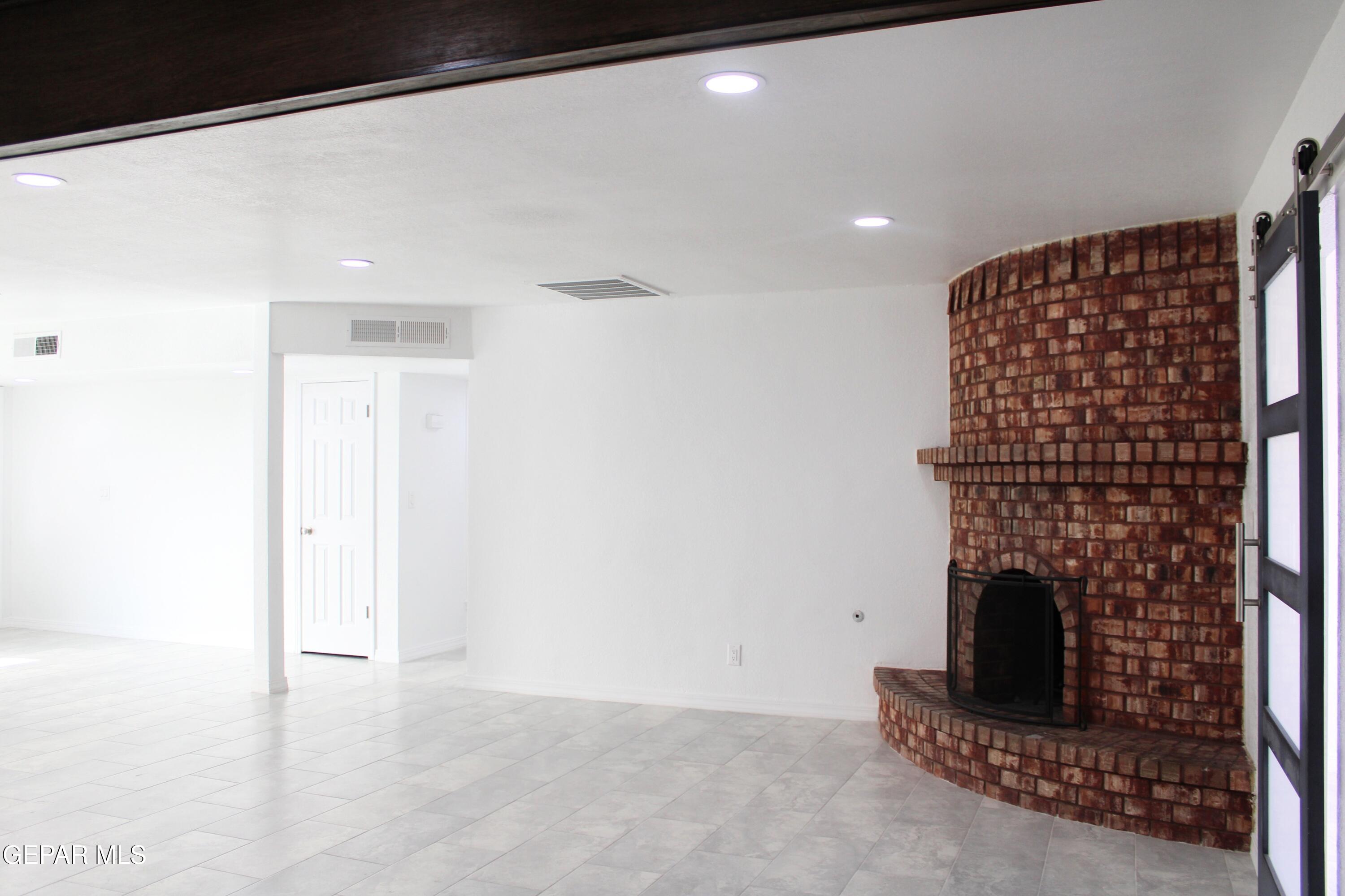 4701 R T Cassidy Drive El Paso, TX 79924 - Photo 6 of 32 IMG_0943