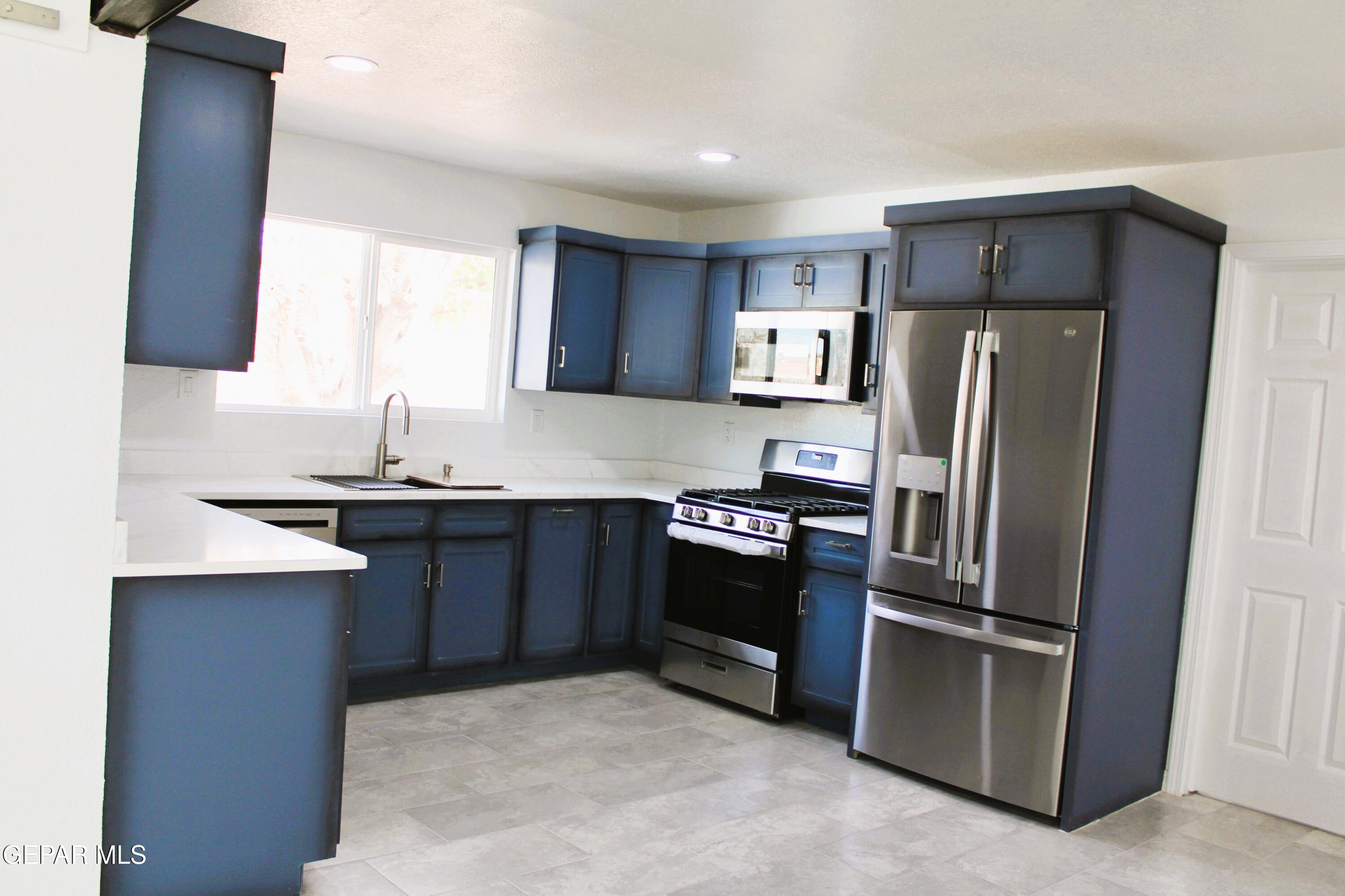 4701 R T Cassidy Drive El Paso, TX 79924 - Photo 9 of 32 IMG_0940