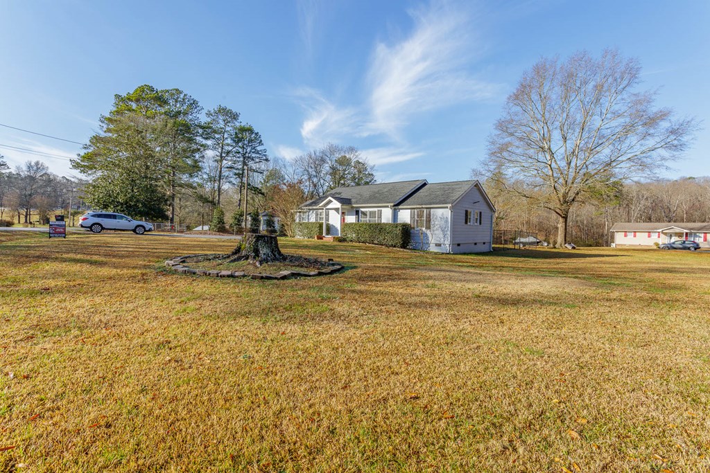 611 Beaverdale Road Northeast Dalton, GA 30721 - Photo 6 of 33 Gallery Image 6