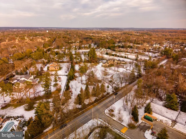 $1,400,000 | 229 Stenton Avenue, Blue Bell, PA 19422