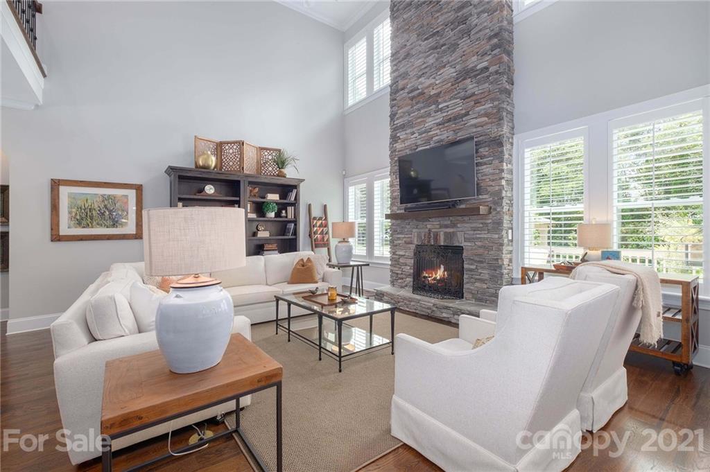414 South Sharon Amity Road Charlotte, NC 28211 - Photo 11 of 34 Gallery Image 11