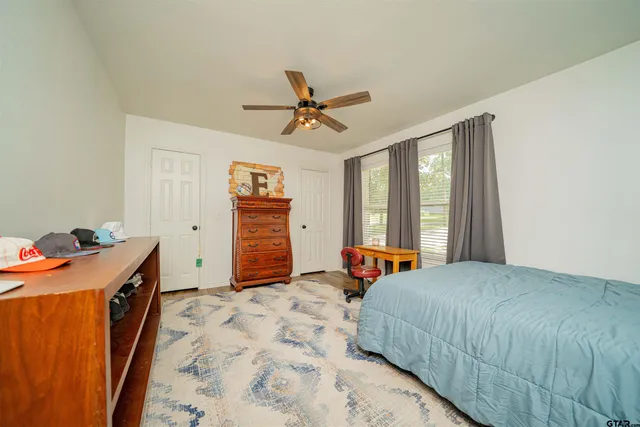 $320,000 | 400 Crestview, Hughes Springs, TX 75656