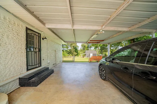 $320,000 | 400 Crestview, Hughes Springs, TX 75656