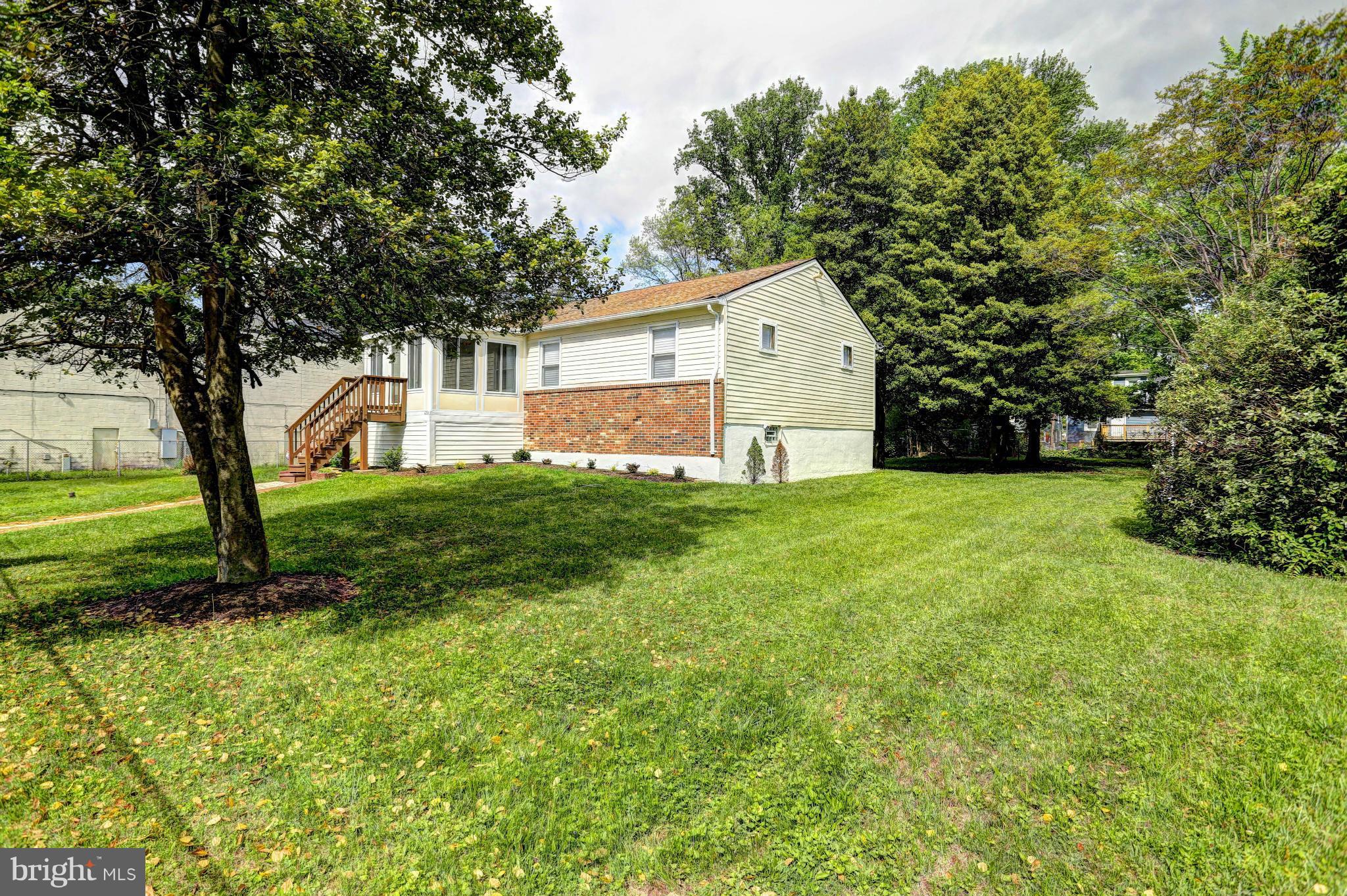 4202 Fordleigh Road Baltimore, MD 21215 - Photo 2 of 25 Exterior (Front)