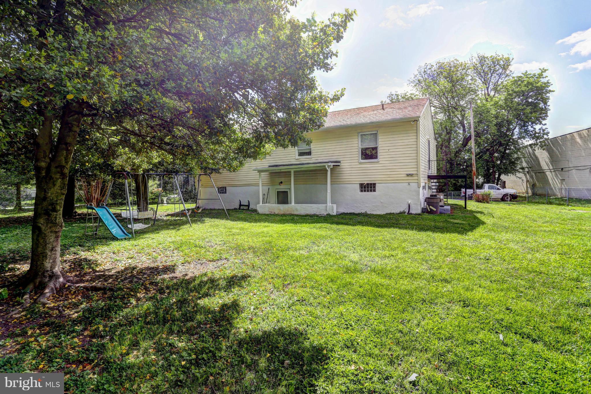 4202 Fordleigh Road Baltimore, MD 21215 - Photo 22 of 25 Exterior (Rear)