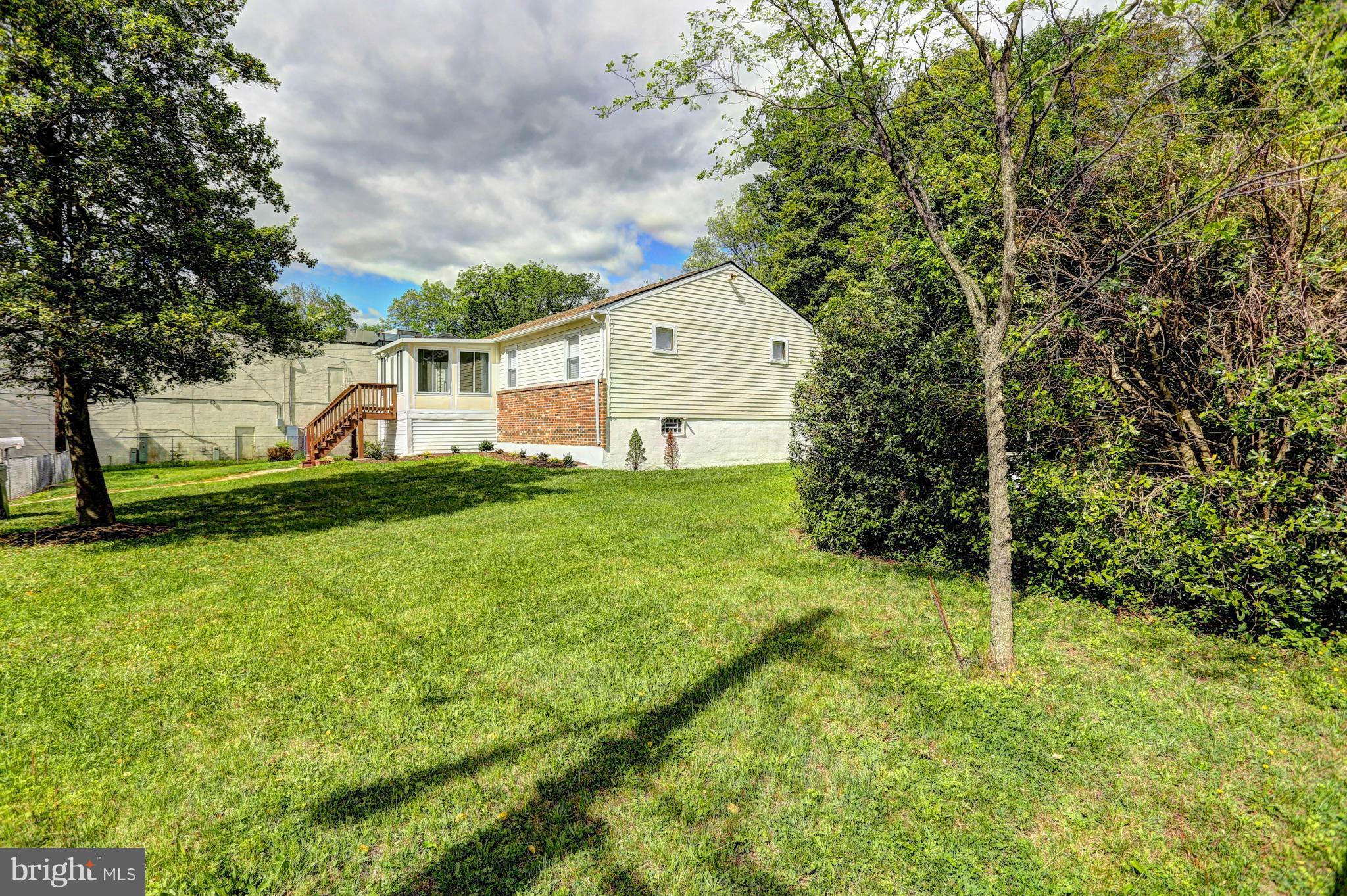 4202 Fordleigh Road Baltimore, MD 21215 - Photo 4 of 25 Exterior (General)