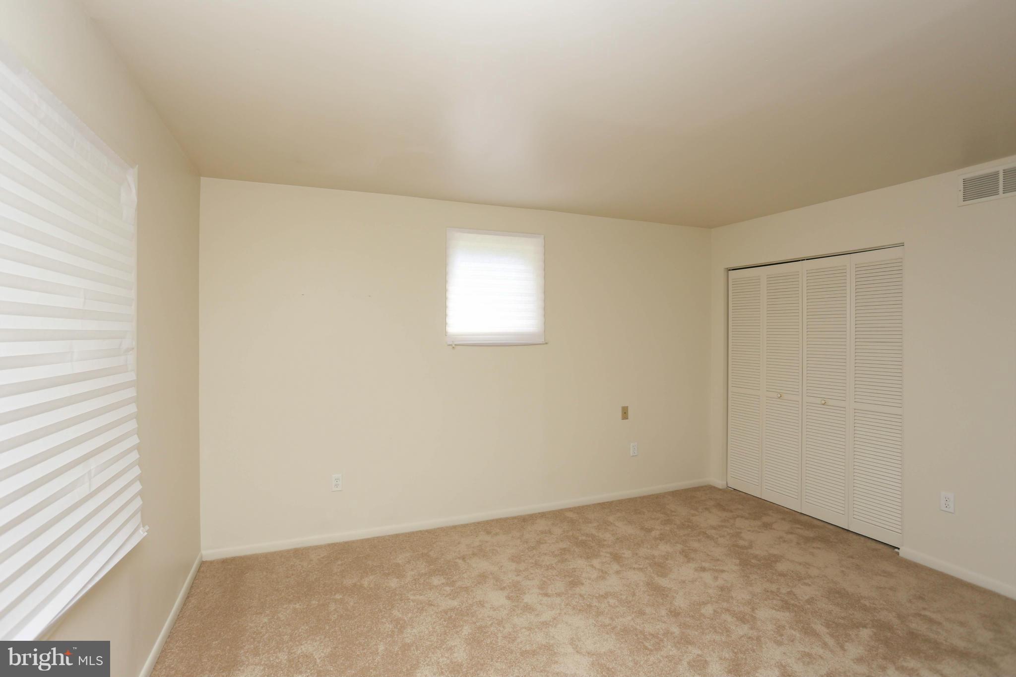4202 Fordleigh Road Baltimore, MD 21215 - Photo 10 of 25 Bedroom (Master)