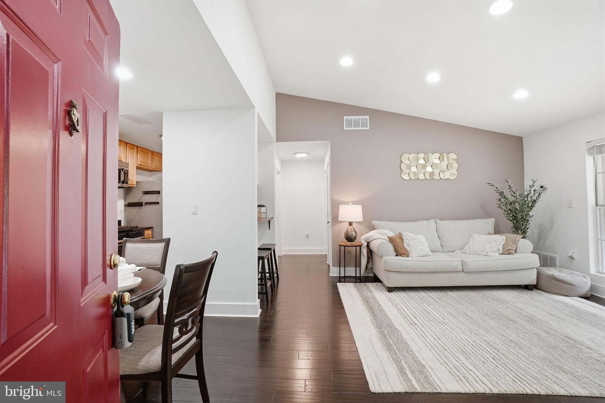 20960 Timber Ridge Terrace, Unit 303 Ashburn, VA 20147 - Photo 2 of 32 Open concept living