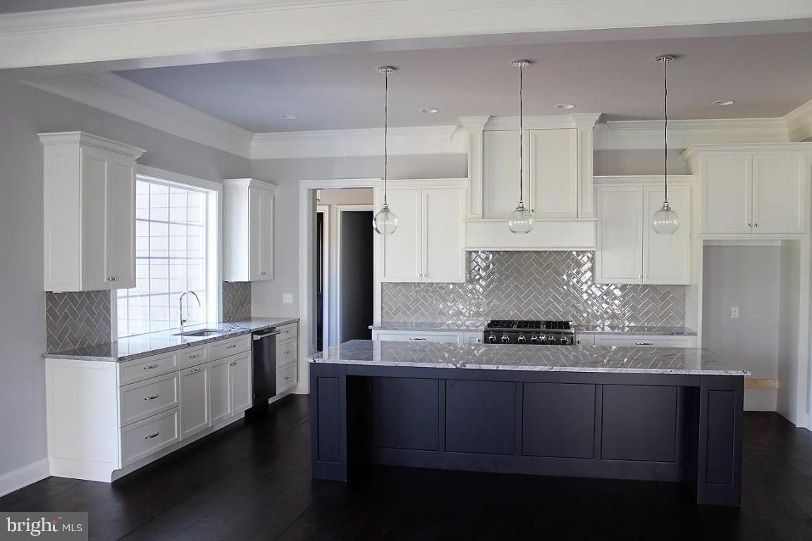 443 Delp Road, Unit 21 Lancaster, PA 17601 - Photo 5 of 26 Gallery Image 5