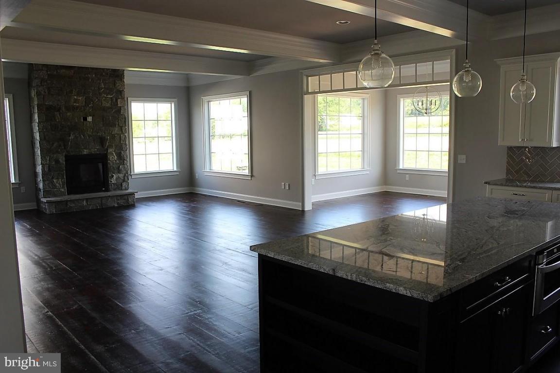 443 Delp Road, Unit 21 Lancaster, PA 17601 - Photo 9 of 26 Gallery Image 9