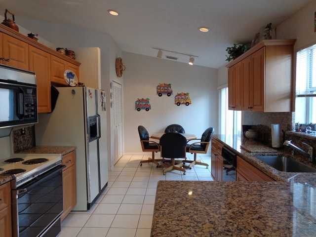 8450 Brussels Way Boca Raton, FL 33434 - Photo 5 of 25 Additional Photo