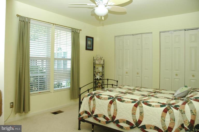 8303 Southstream Run Springfield, VA 22153 - Photo 22 of 30 Bedroom #3