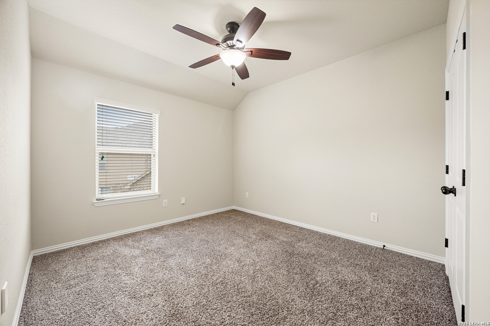 24727 Rising Hill San Antonio, TX 78260 - Photo 32 of 53