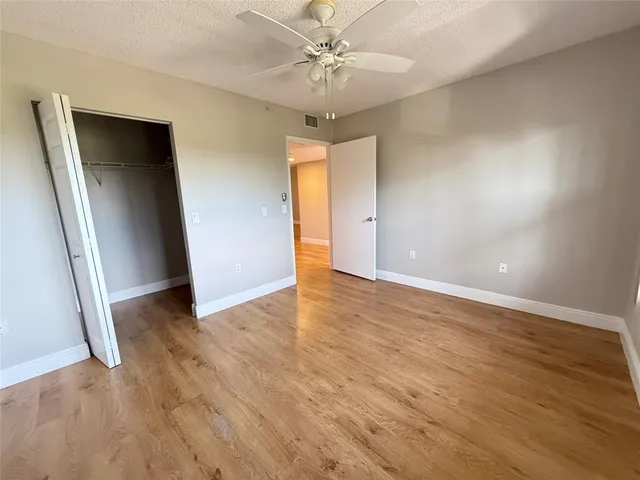 $2,300 | 550 Southwest 137th Avenue, Unit 312L, Pembroke Pines, FL 33027