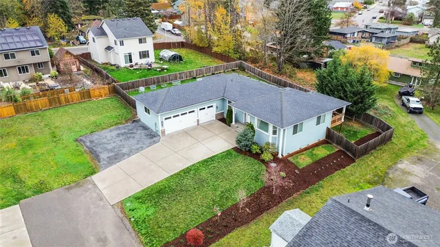$595,000 | 580 Eatonville Highway East, Eatonville, WA 98328