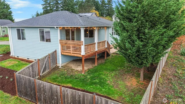 $595,000 | 580 Eatonville Highway East, Eatonville, WA 98328