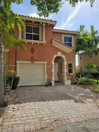$3,200 | 15274 Southwest 30th Terrace, Miami, FL 33185