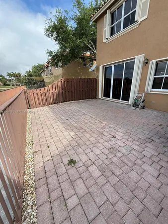 $3,200 | 15274 Southwest 30th Terrace, Miami, FL 33185