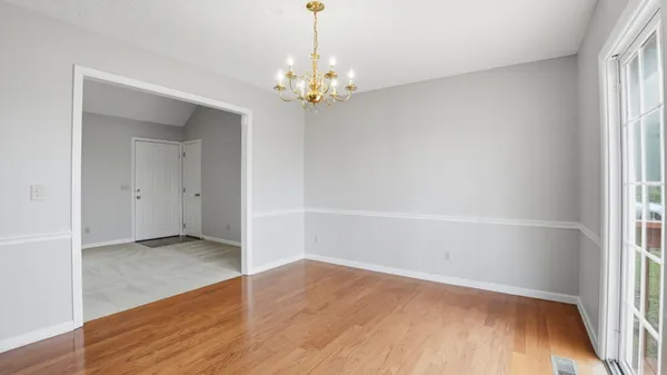 $325,000 | 203 Marks Avenue, Tullahoma, TN 37388