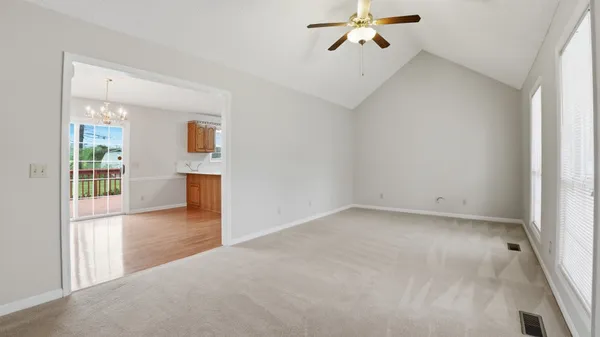 $325,000 | 203 Marks Avenue, Tullahoma, TN 37388