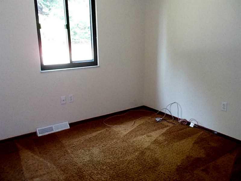 8918 Highland Road Pittsburgh, PA 15237 - Photo 14 of 25 Bedroom. 3rd bedroom has a ceiling fan.
