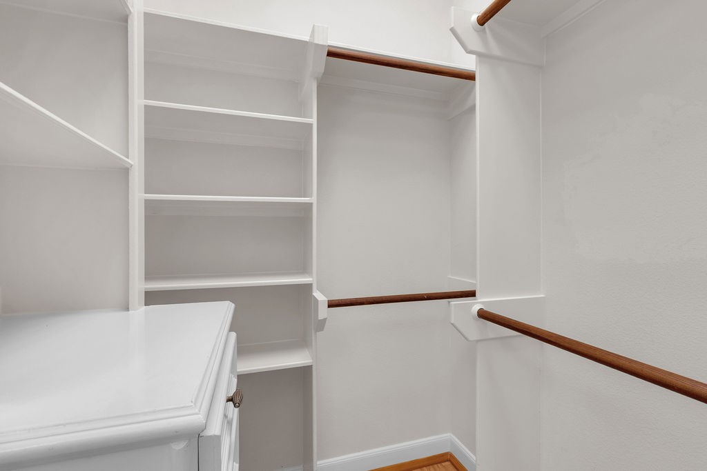 7306 Starflower Katy, TX 77494 - Photo 33 of 50 a view of an empty walk in closet