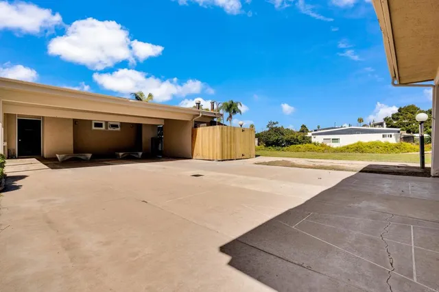 $295,000 | 2003 Bayview Heights Drive, Unit SPC 109, San Diego, CA 92105