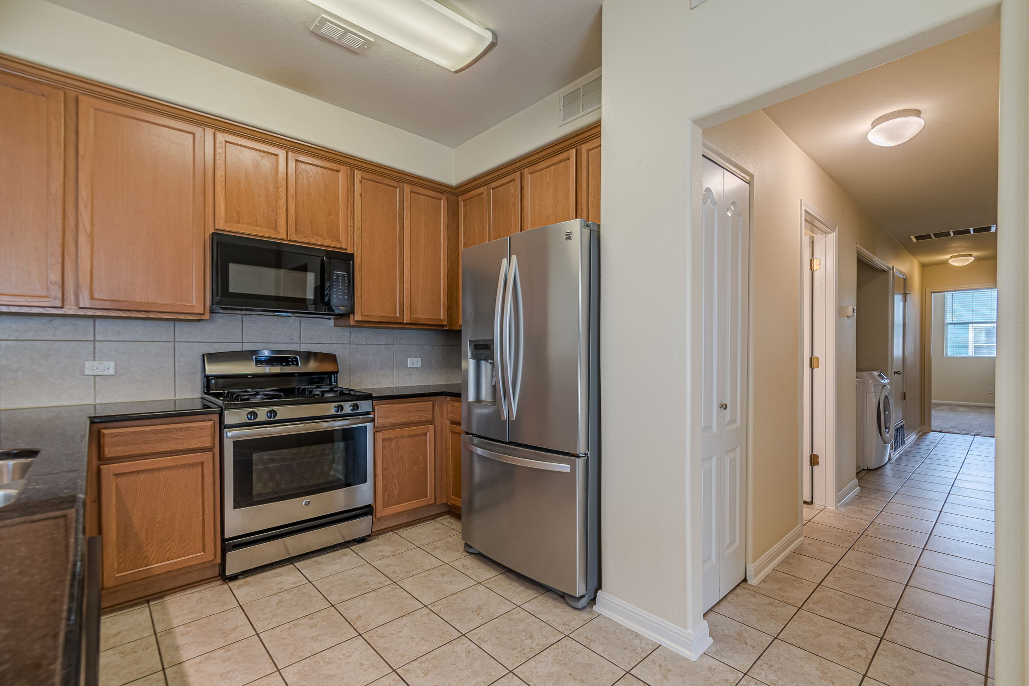 1612 Sanders Kyle, TX 78640 - Photo 18 of 37