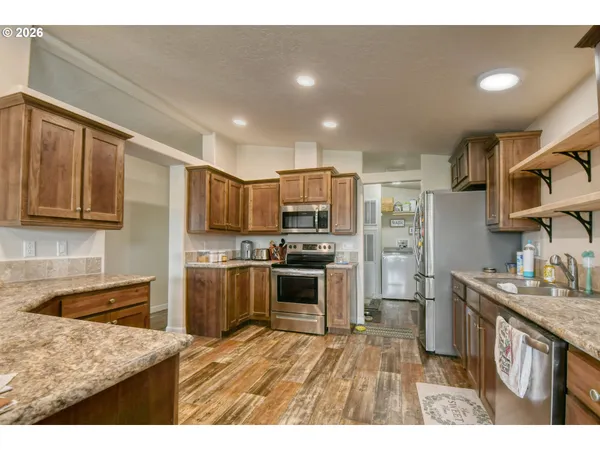 $349,000 | 3027 Southwest Terrace Drive, Pendleton, OR 97801