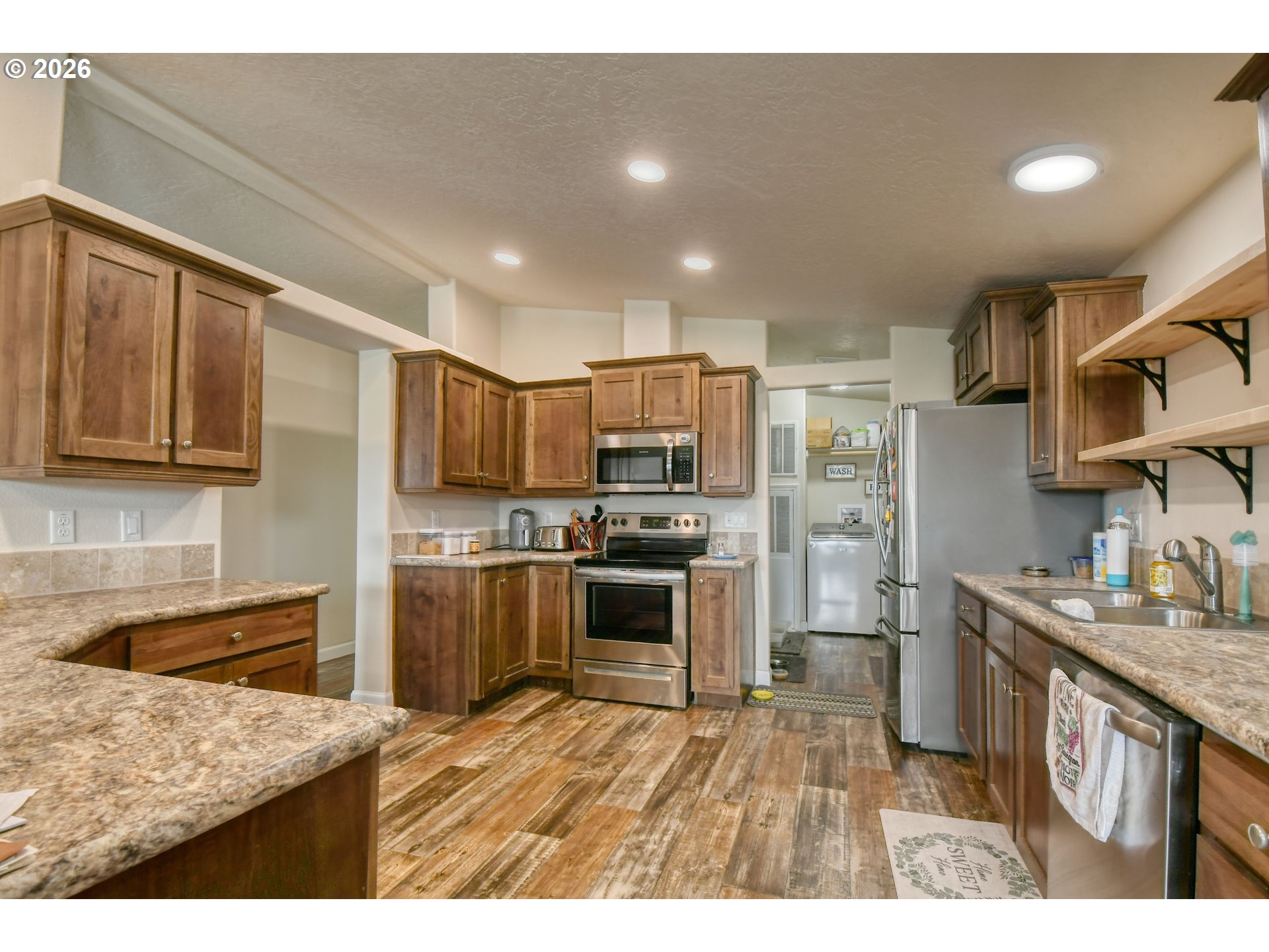 3027 Southwest Terrace Drive Pendleton, OR 97801 - Photo 13 of 36