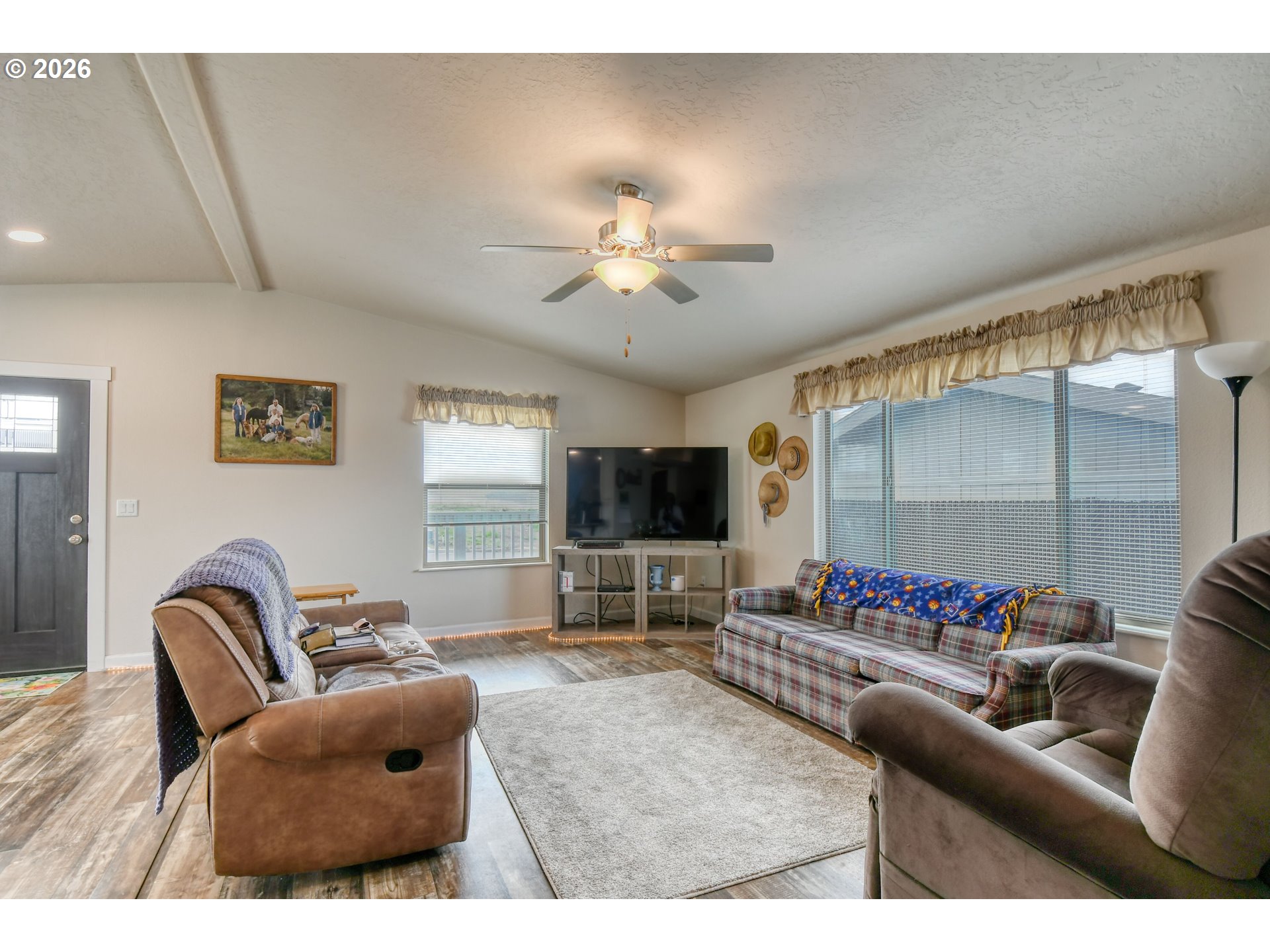 3027 Southwest Terrace Drive Pendleton, OR 97801 - Photo 6 of 36