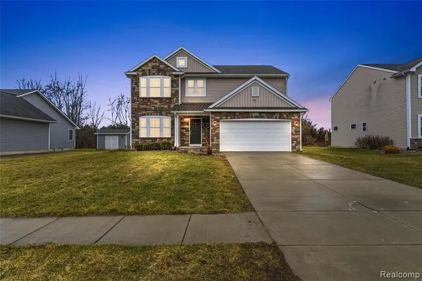 $359,999 | 3069 Oxford Lane, Flushing, MI 48433