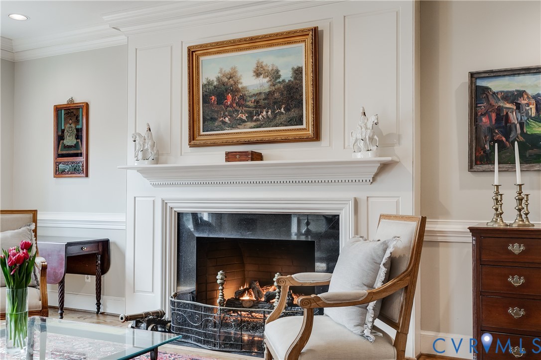 1281 Shallow Well Road Manakin-Sabot, VA 23103 - Photo 13 of 67 Living room with gas fireplace