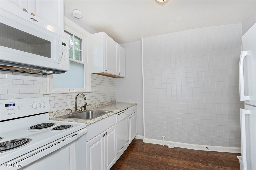 2290-2292 South Overlook Road Cleveland, OH 44106 - Photo 18 of 34 Gallery Image 18