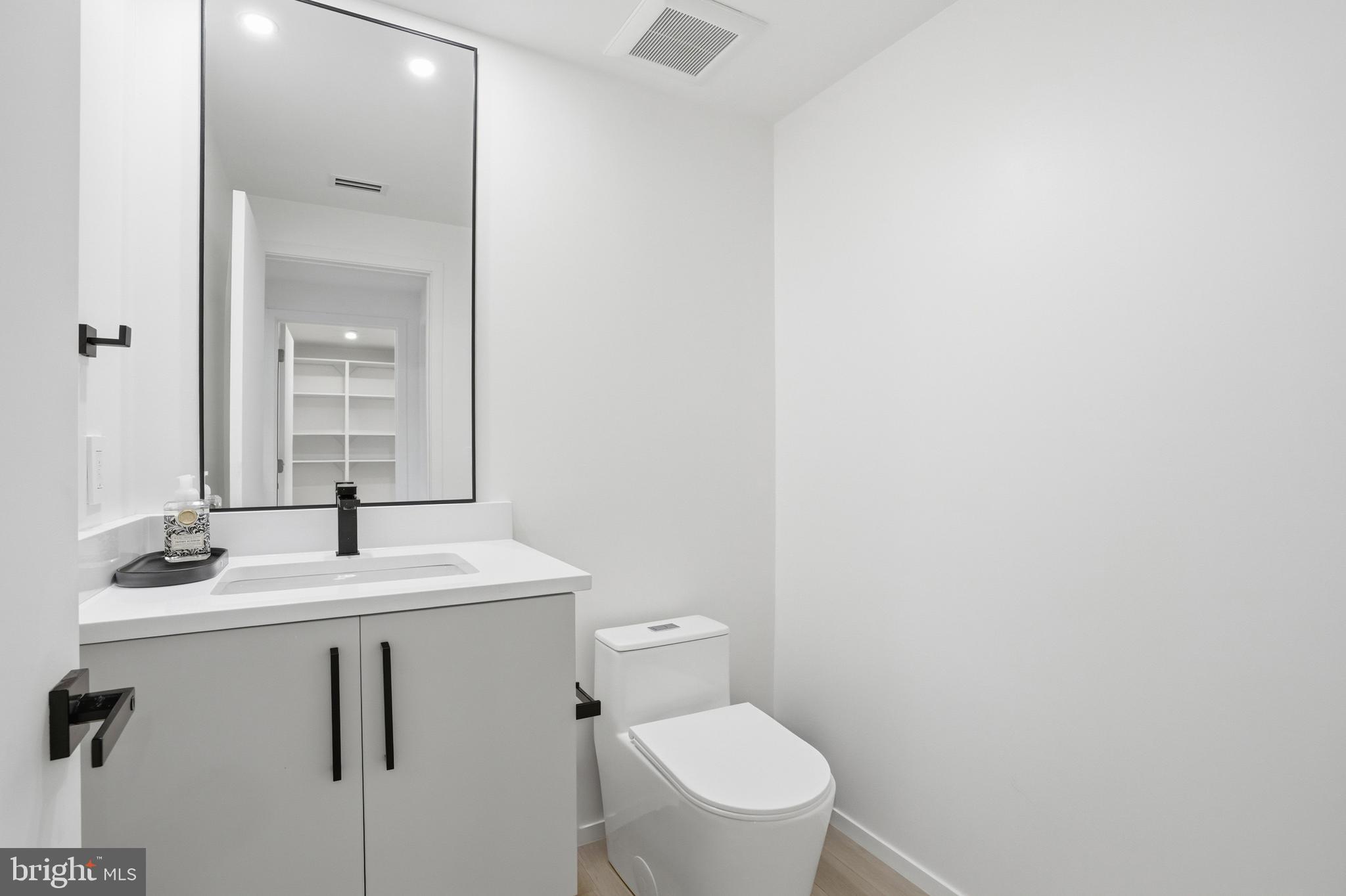 7502 Nevis Road Bethesda, MD 20817 - Photo 74 of 87