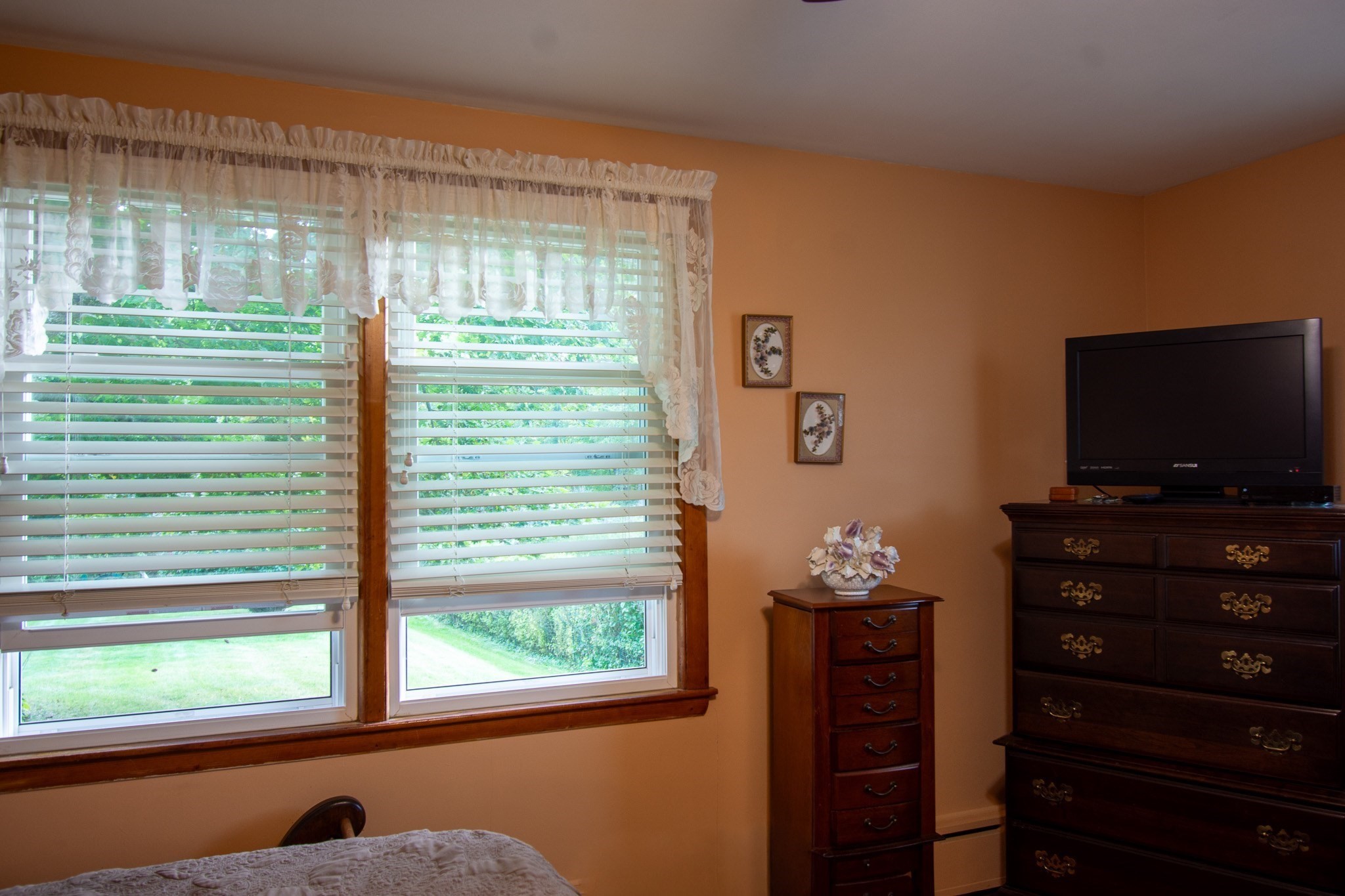 69 Airport Road Dudley, MA 01571 - Photo 14 of 36 Gallery Image 14