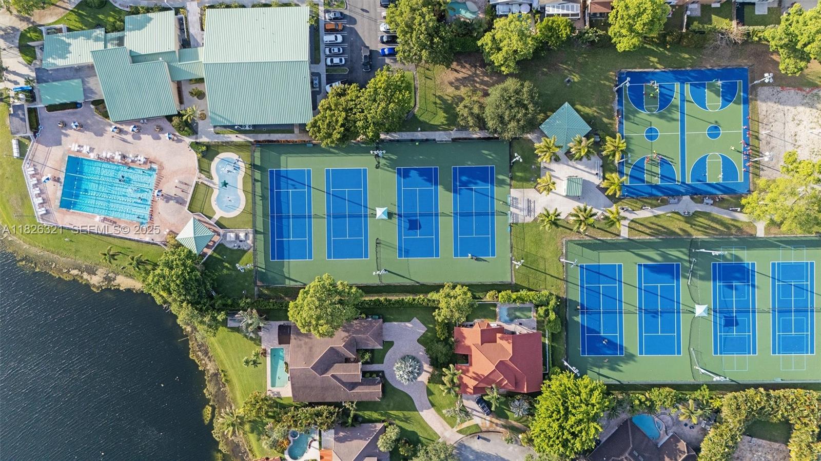 50 Forest Circle Cooper City, FL 33026 - Photo 21 of 22 a front view of a building