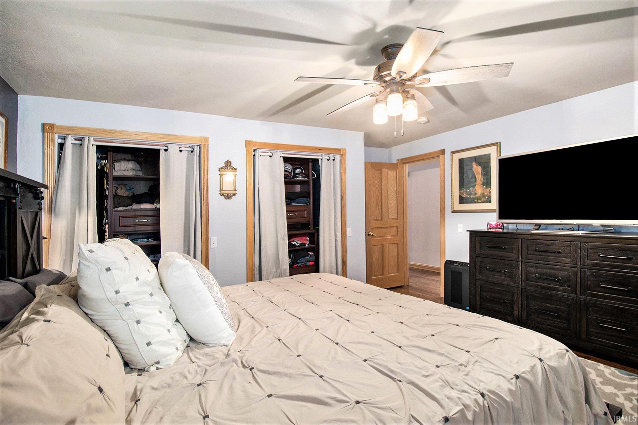 51720 Grape Road Granger, IN 46530 - Photo 18 of 31 Gallery Image 18