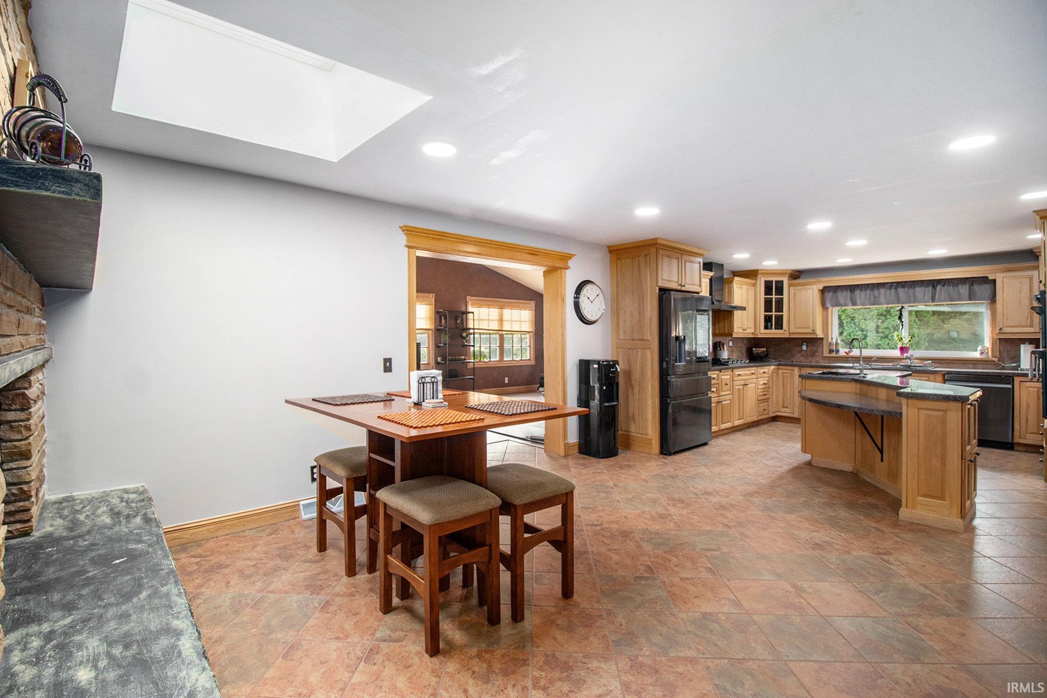 51720 Grape Road Granger, IN 46530 - Photo 9 of 31 Gallery Image 9