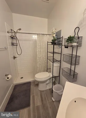 $2,450 | 14322 Climbing Rose Way, Unit 301, Centreville, VA 20121