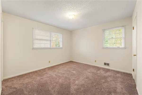 $2,450 | 552 Duke Drive, Marietta, GA 30066