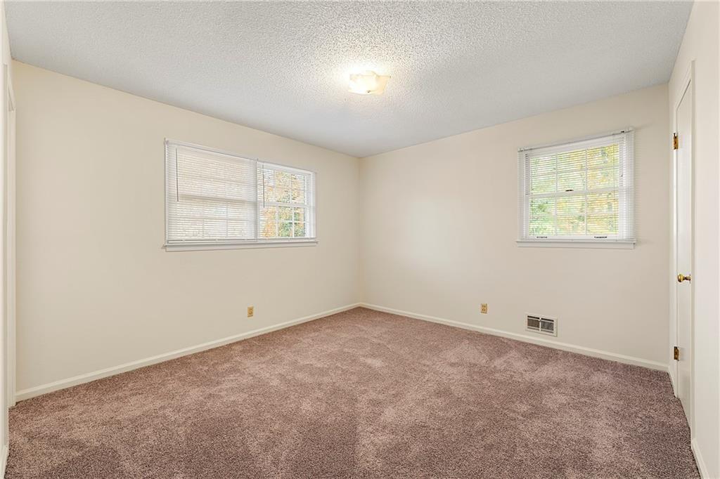 552 Duke Drive Marietta, GA 30066 - Photo 18 of 20